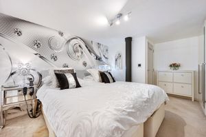 Photo 24- click for photo gallery